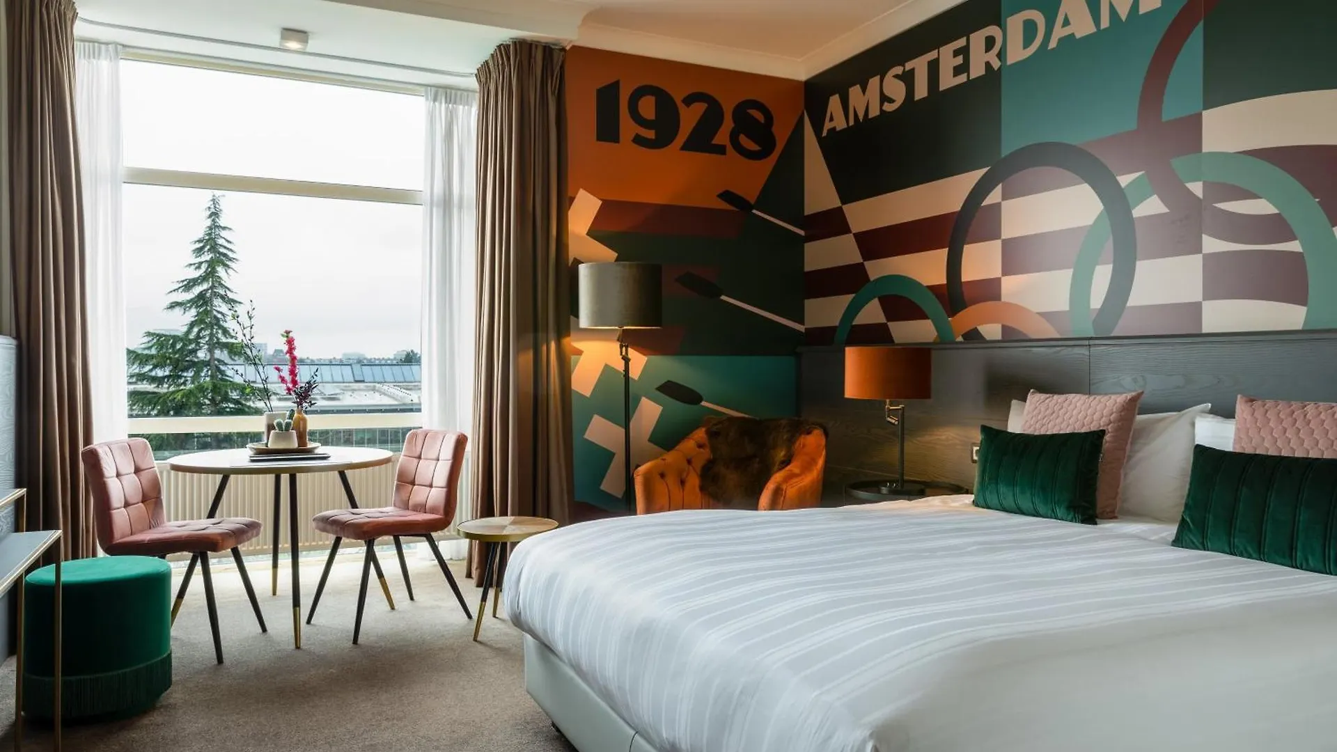 Apollo Hotel Amsterdam, A Tribute Portfolio Hotel